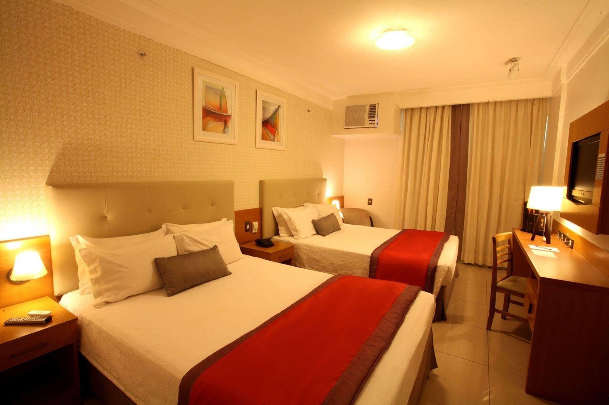 Royal Macaé Palace Hotel Extérieur photo
