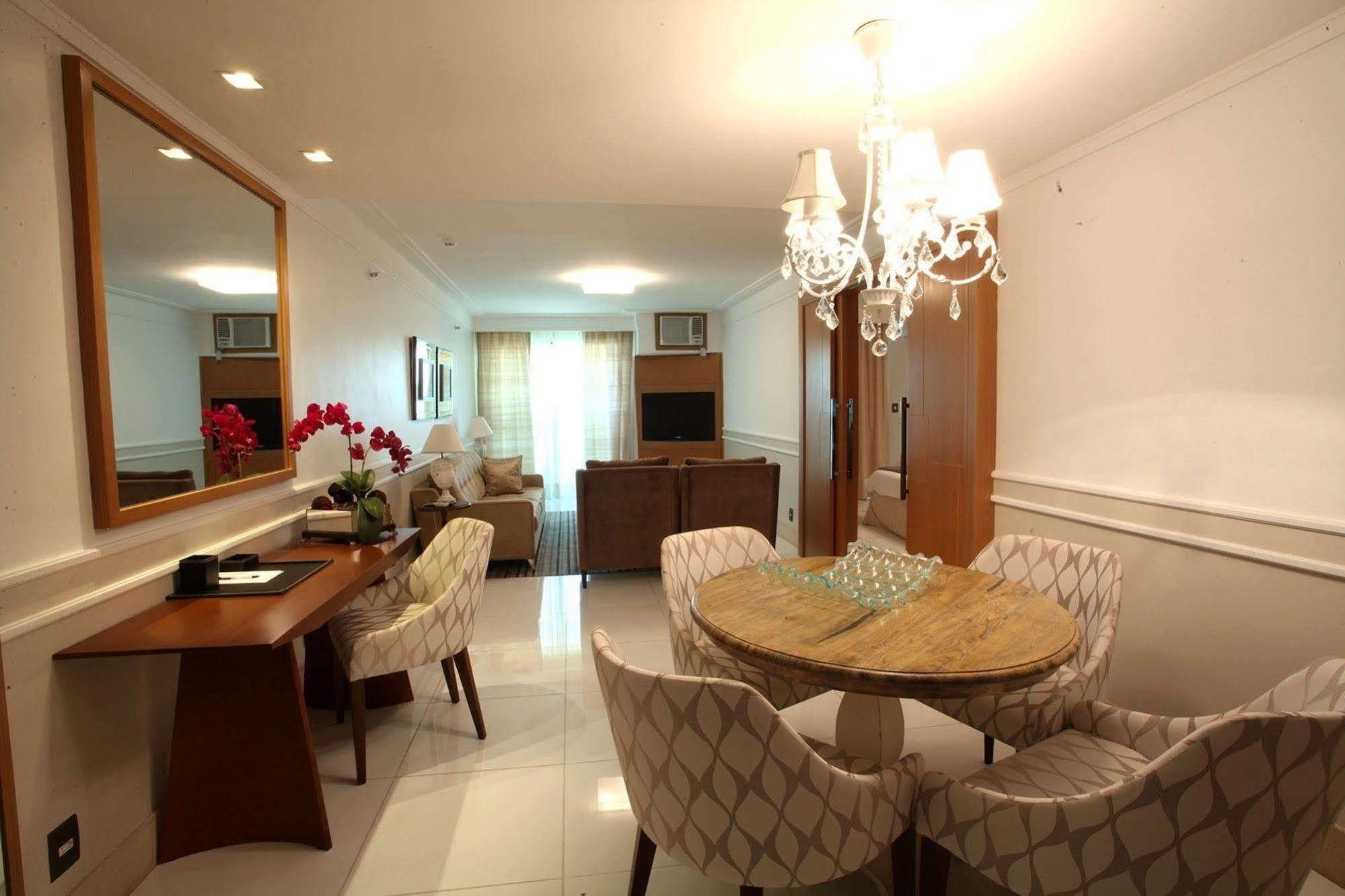 Royal Macaé Palace Hotel Extérieur photo